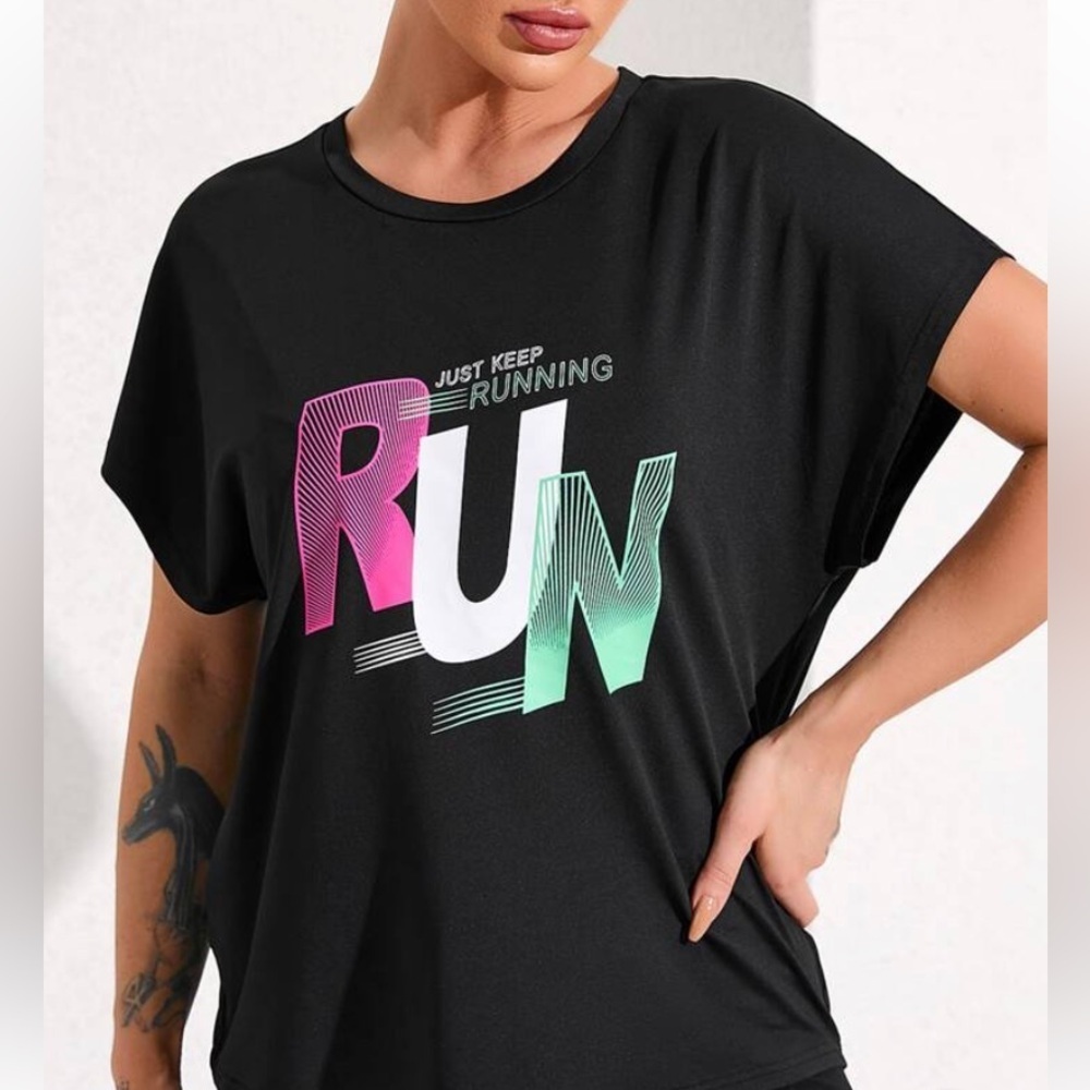 Graphic Tee with Bold RUN Design - Picture 9 of 10